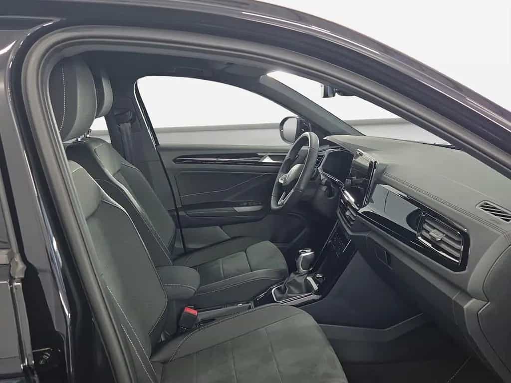 Volkswagen T-Roc 1.5 TSI R-Line Black Style *Navi*AHK*IQ-Li 04/2025-photo-4