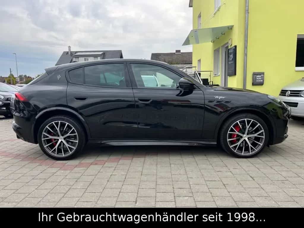 Maserati Grecale Trofeo 530 PS AWD *360°/PANO/HUD/SONUS* 05/2024-photo-10