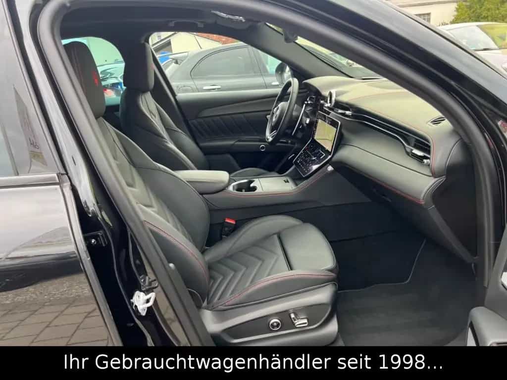 Maserati Grecale Trofeo 530 PS AWD *360°/PANO/HUD/SONUS* 05/2024-photo-26