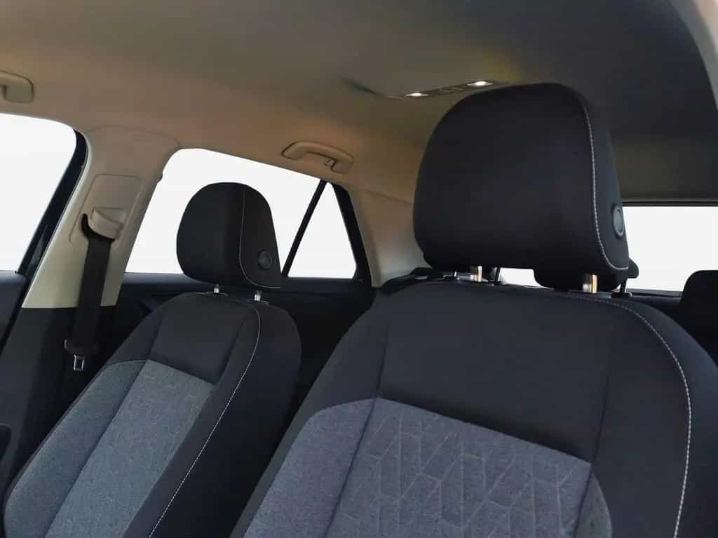 Volkswagen T-Roc 1,5 TSI MOVE+LED+Navi+AHK 03/2024-photo-10