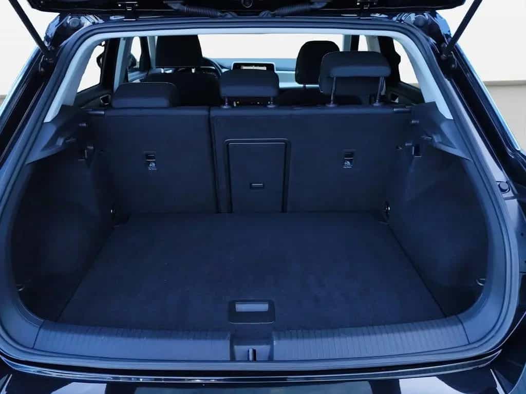 Volkswagen T-Roc 1,5 TSI MOVE+LED+Navi+AHK 03/2024-photo-11