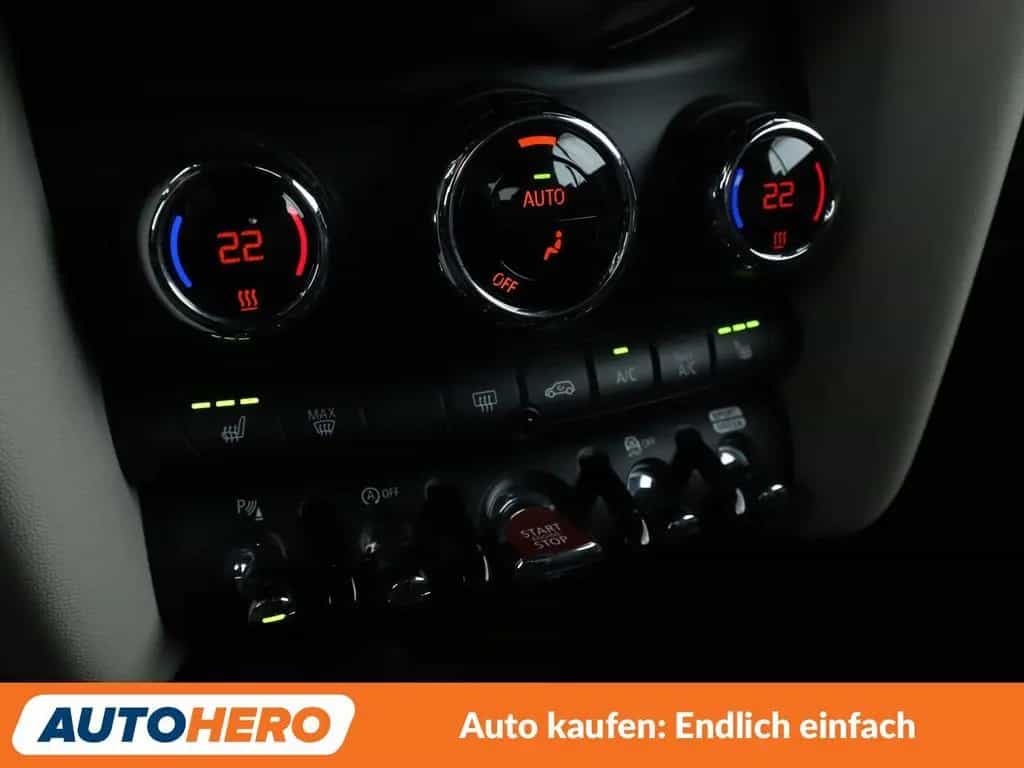 MINI John Cooper Works Cabrio Cabrio John Cooper Works Aut.*NAVI*LED*TEMPO*CAM 03/2018-photo-22