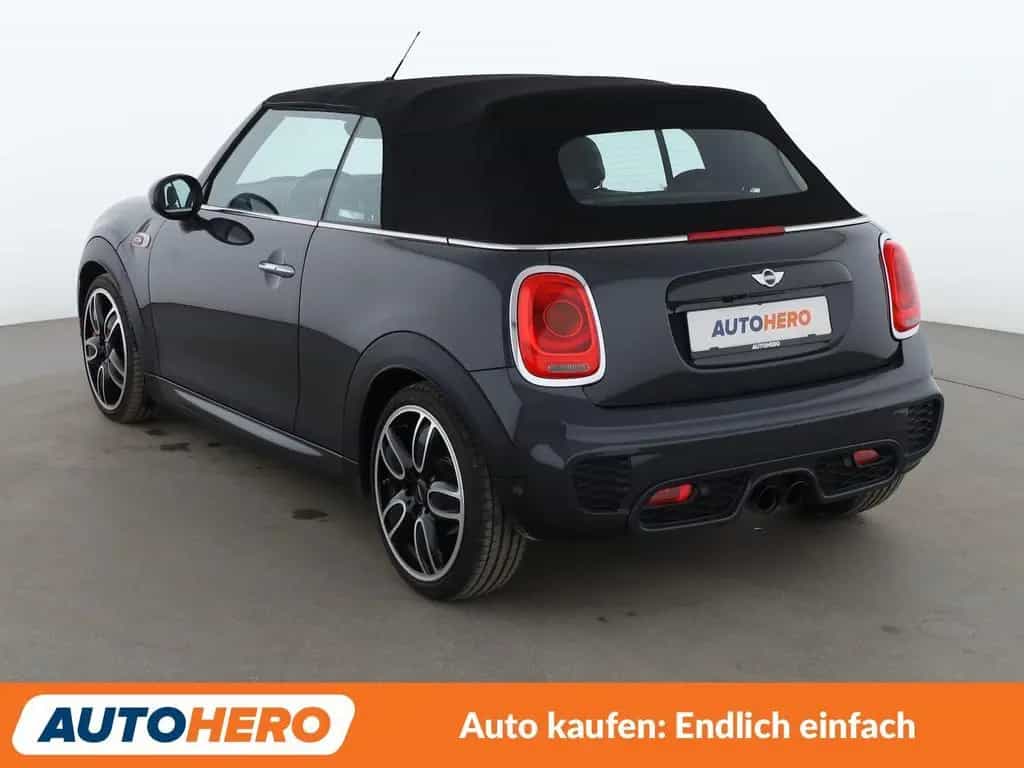 MINI John Cooper Works Cabrio Cabrio John Cooper Works Aut.*NAVI*LED*TEMPO*CAM 03/2018-photo-3