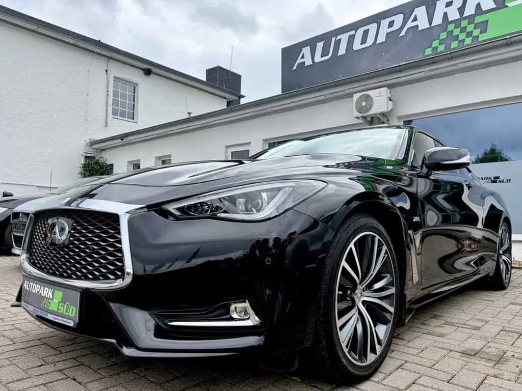 Infiniti Q60 2.0t AT Premium Tech-LEDER-NAVI-ALU-TOP!!! 01/2017-photo-0