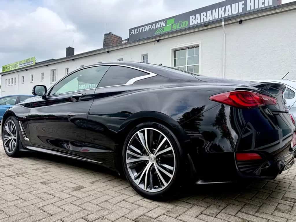 Infiniti Q60 2.0t AT Premium Tech-LEDER-NAVI-ALU-TOP!!! 01/2017-photo-6