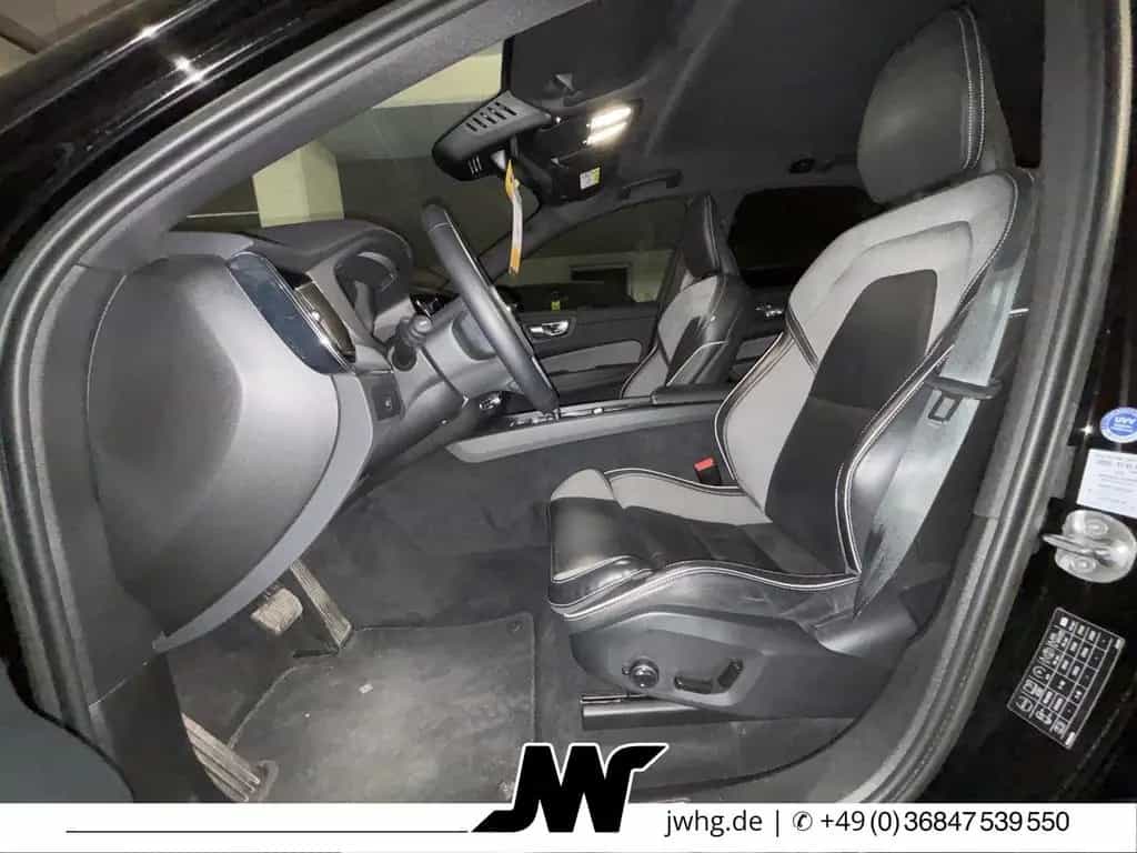 Volvo XC60 Vollleder LED Memory DriverAss+Pilot 20" 11/2022-photo-2