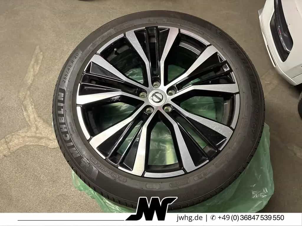 Volvo XC60 Vollleder LED Memory DriverAss+Pilot 20" 11/2022-photo-3