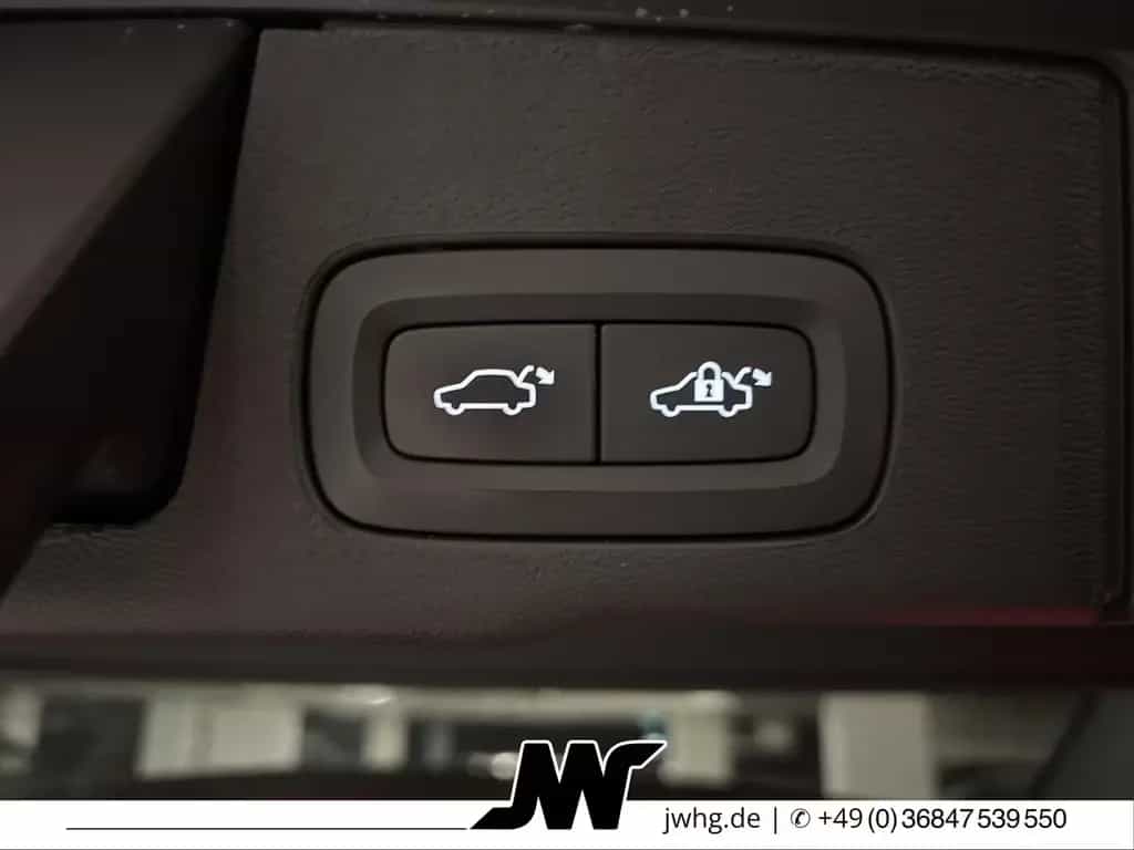 Volvo XC60 Vollleder LED Memory DriverAss+Pilot 20" 11/2022-photo-6