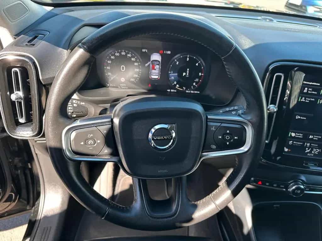 Volvo XC40 D3 AWD Inscription Leder, Kamera, BLIS, DAB 10/2019-photo-16