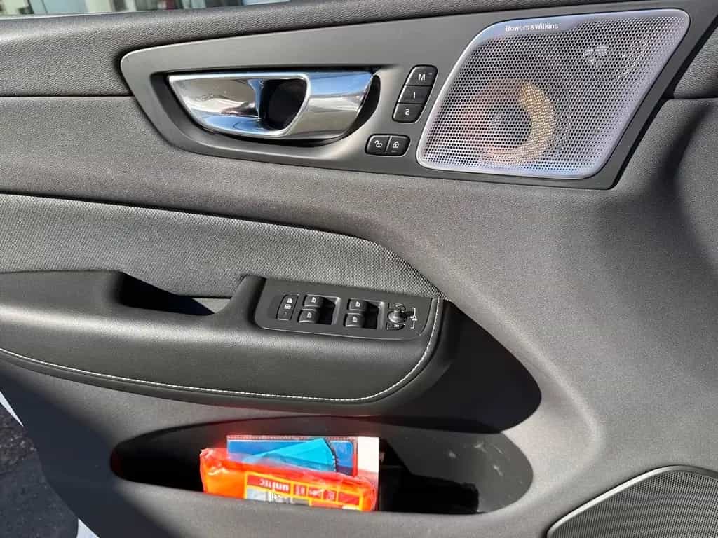Volvo XC60 T8 AWD Polestar Eng.Pano360°HUD,22''Klappen 07/2020-photo-11