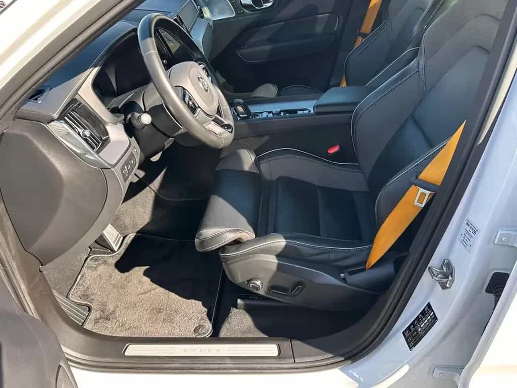 Volvo XC60 T8 AWD Polestar Eng.Pano360°HUD,22''Klappen 07/2020-photo-12
