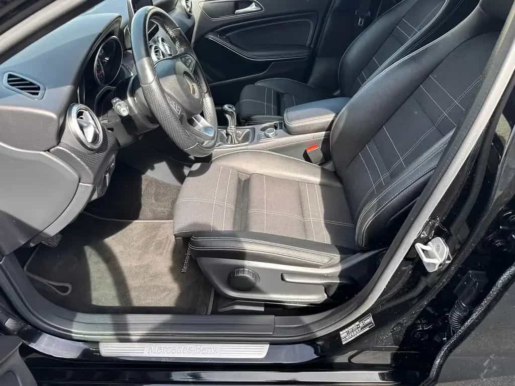 Mercedes-Benz A 180 Urban Kamera, Sitzheizung, Me connect 12/2015-photo-11