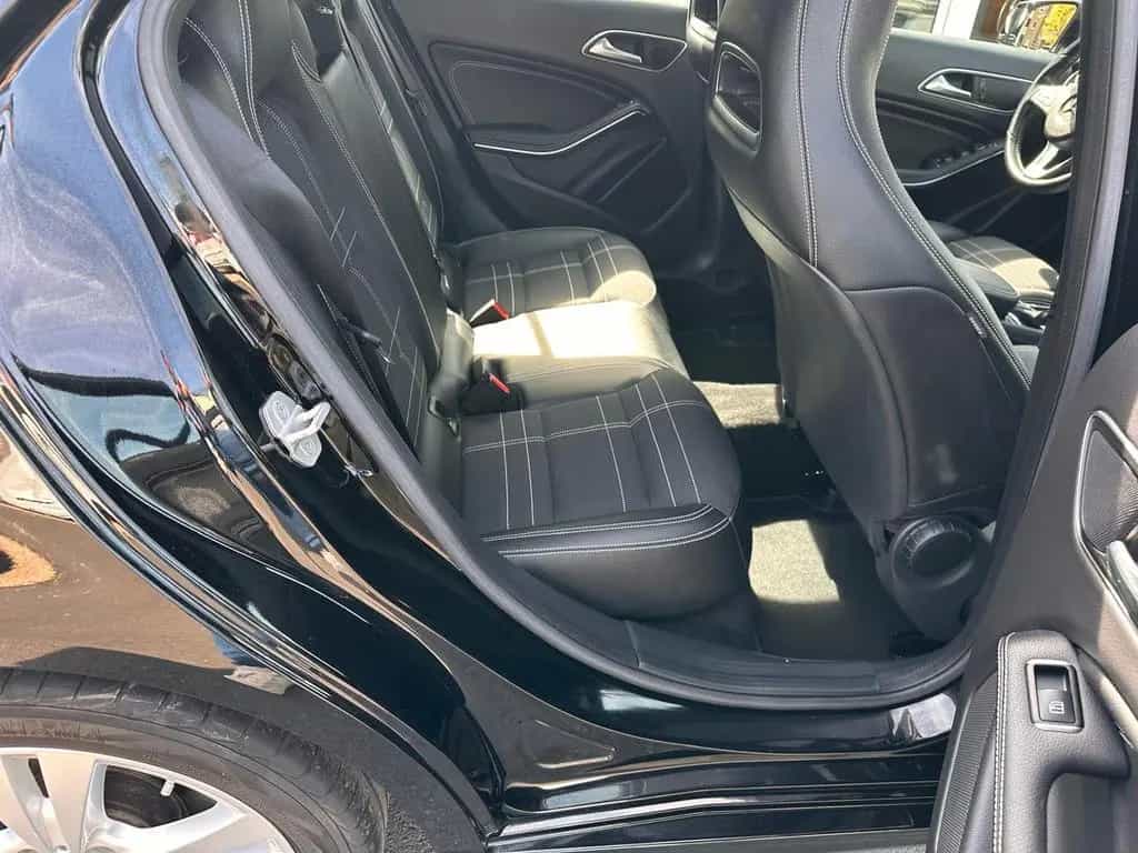 Mercedes-Benz A 180 Urban Kamera, Sitzheizung, Me connect 12/2015-photo-13