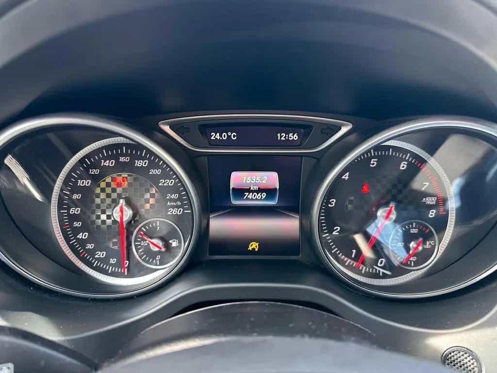 Mercedes-Benz A 180 Urban Kamera, Sitzheizung, Me connect 12/2015-photo-17
