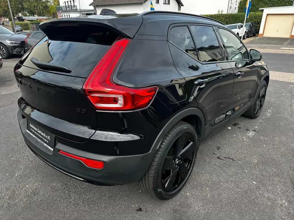 Volvo XC40 B3 Plus Black Edition Pano360°,20'',BLIS,LH 01/2025-photo-6