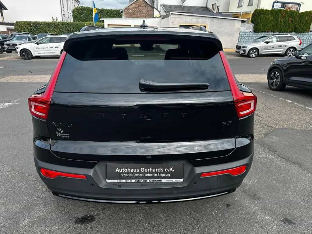 Volvo XC40 B3 Plus Black Edition Pano360°,20'',BLIS,LH 01/2025-photo-7