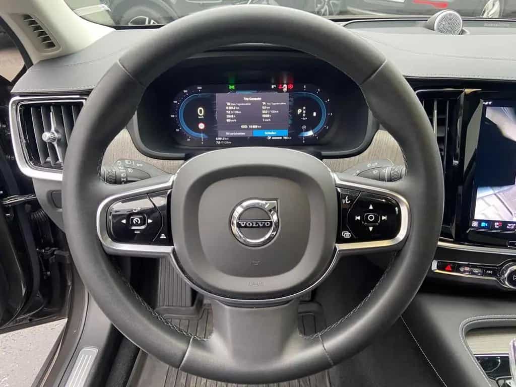 Volvo S90 Ultimate, B5 AWD,VMax,21",HUD,SD,Luft,Massag 12/2022-photo-16