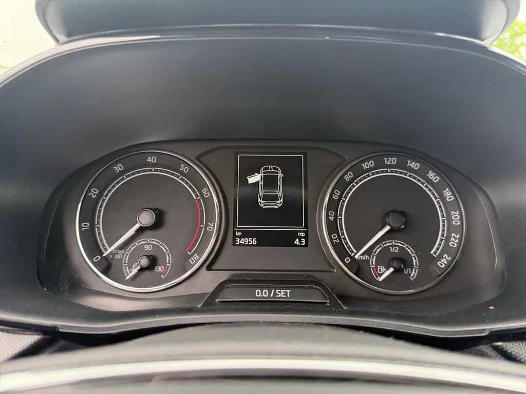 Skoda Fabia Ambition 1.0 TSI DSG LED Tempomat 04/2022-photo-11