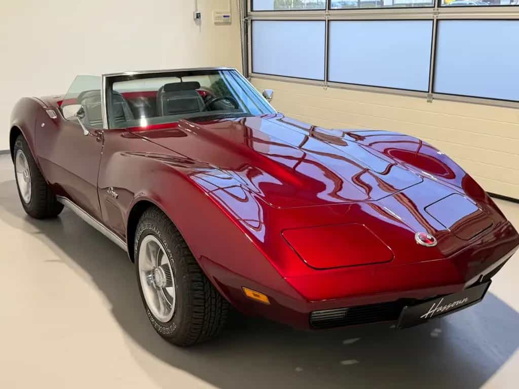 Corvette C3 Stingray/Handschaltung/Candy-Lack/wow!! 07/1974-photo-1