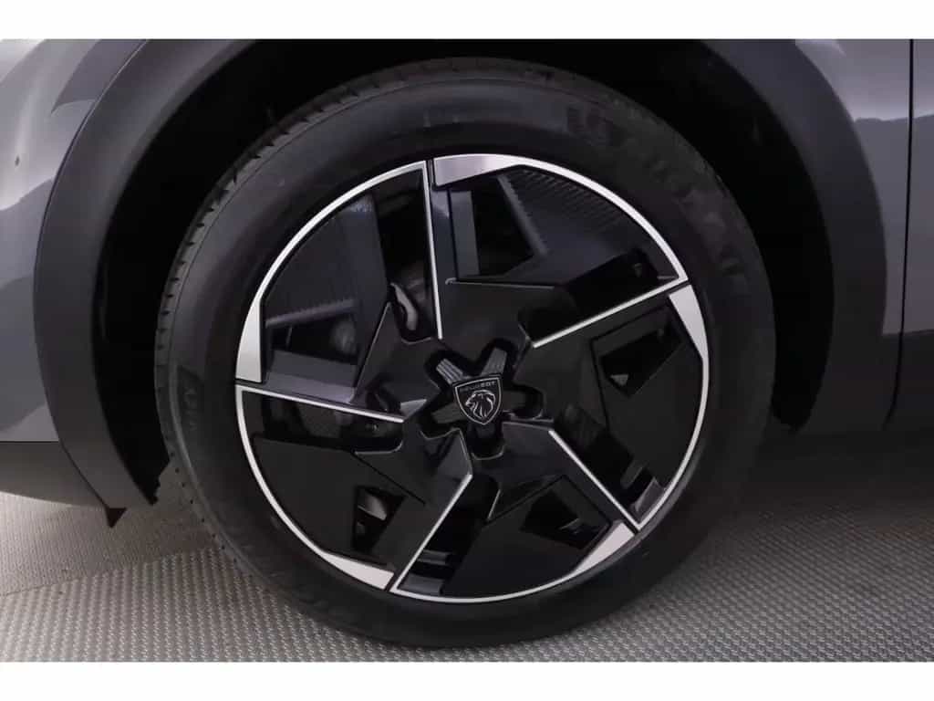 Peugeot 408 1.2Puretech Aut.130 GT+LED+NAVI+VIRTUAL+PDC 11/2023-photo-13