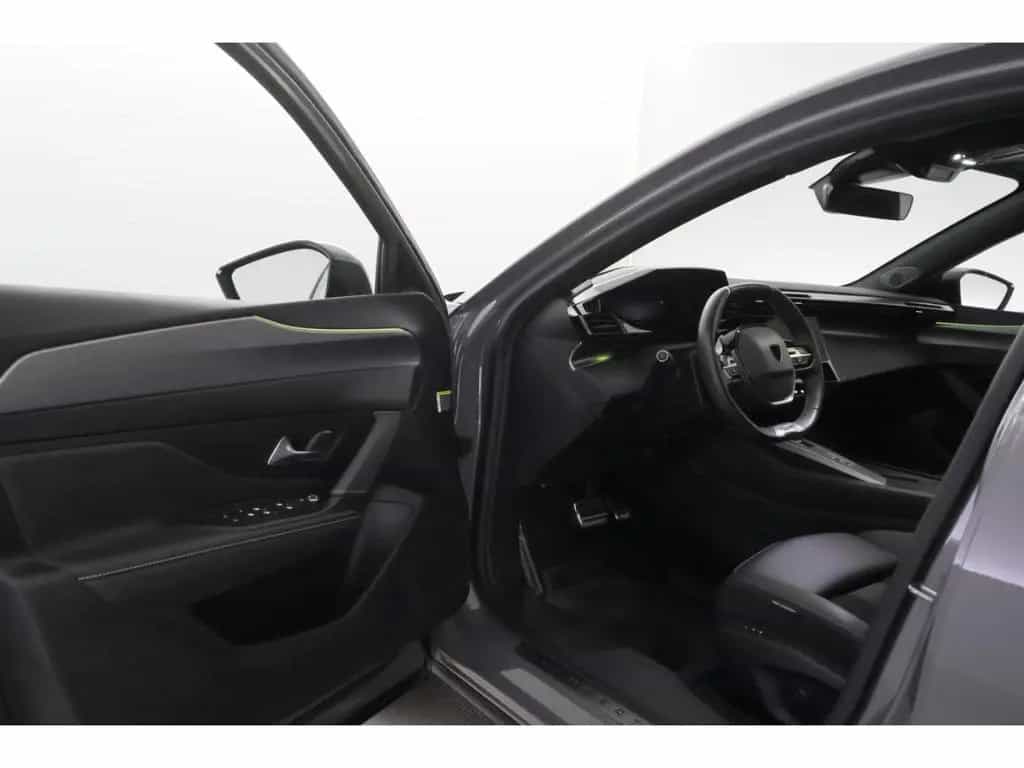 Peugeot 408 1.2Puretech Aut.130 GT+LED+NAVI+VIRTUAL+PDC 11/2023-photo-15