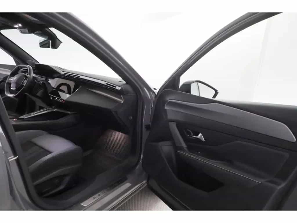 Peugeot 408 1.2Puretech Aut.130 GT+LED+NAVI+VIRTUAL+PDC 11/2023-photo-20