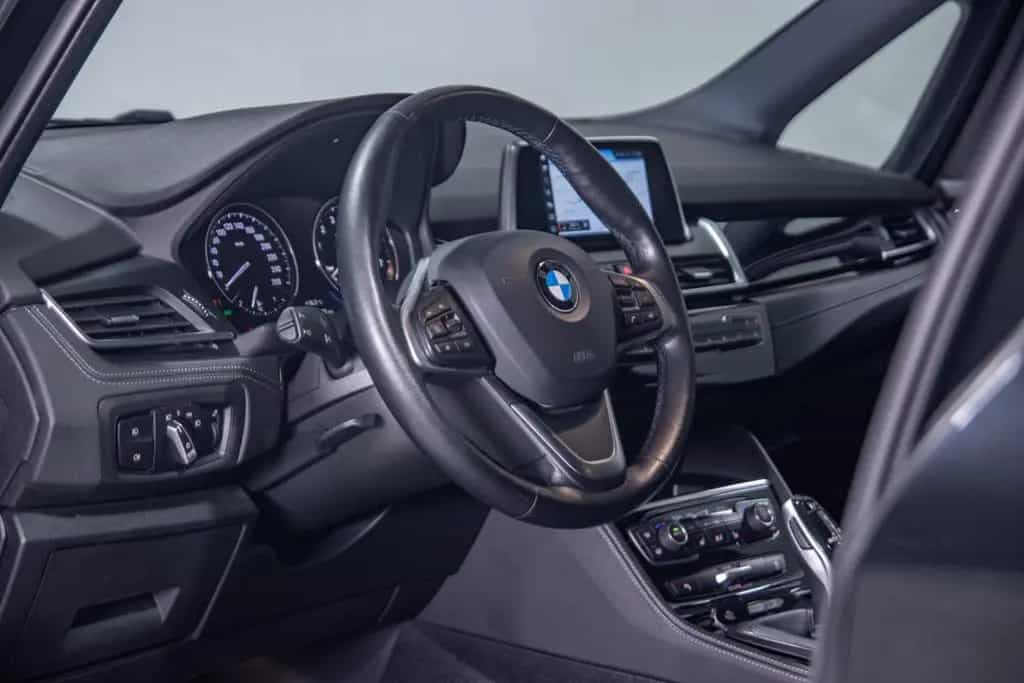BMW 220 Gran Tourer 220i Gran Tourer Sport LED/ACC/7SZ/Kamera/Pano 01/2021-photo-9