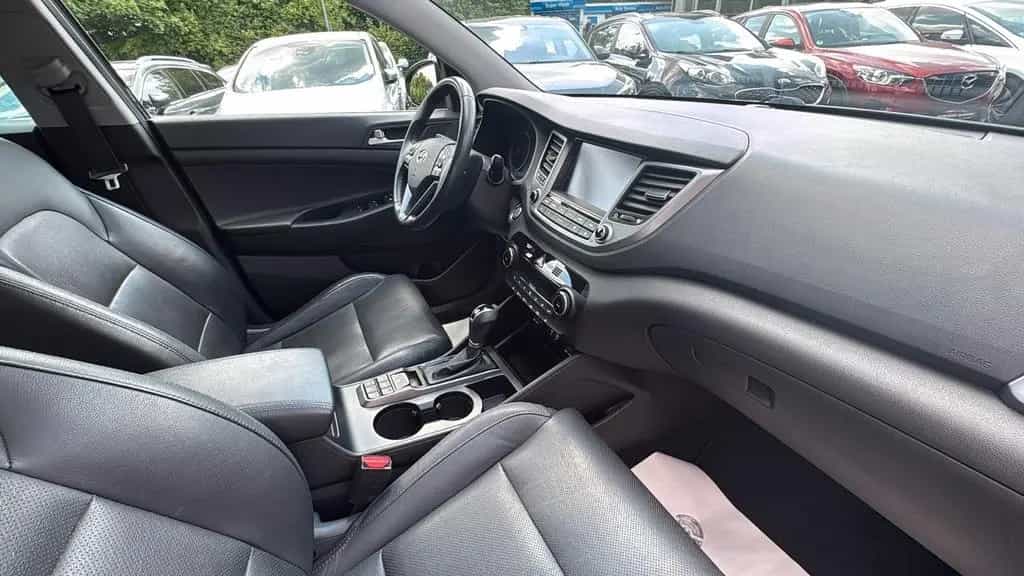 Hyundai TUCSON 4WD /Pano/Leder/1.Hand/elektr. Sitze 01/2017-photo-13