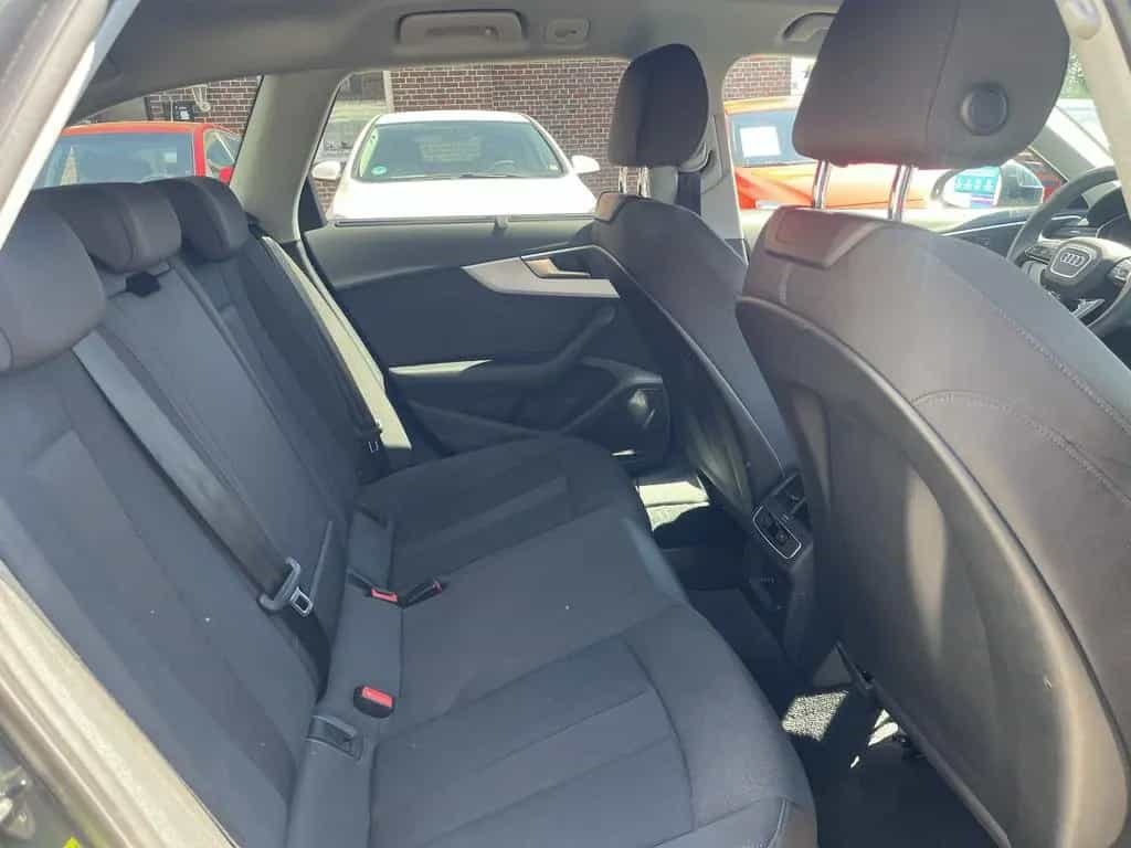 Audi A4 Avant 35 TDI advanced 05/2024-photo-14
