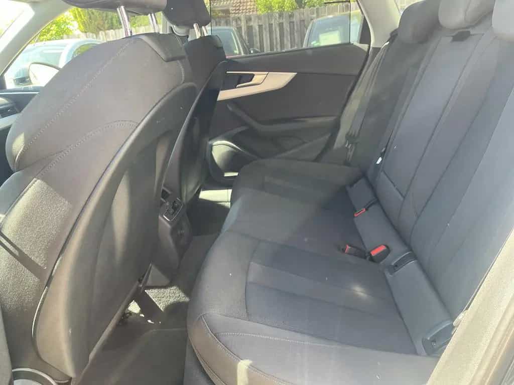 Audi A4 Avant 35 TDI advanced 05/2024-photo-8