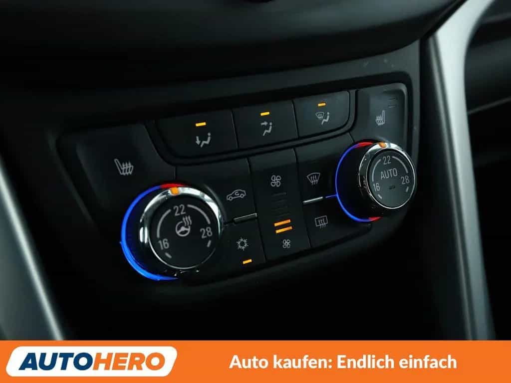 Opel Zafira Tourer 2.0 CDTI Innovation Aut*NAVI*LED* 03/2019-photo-22