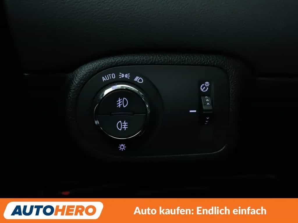 Opel Zafira Tourer 2.0 CDTI Innovation Aut*NAVI*LED* 03/2019-photo-26