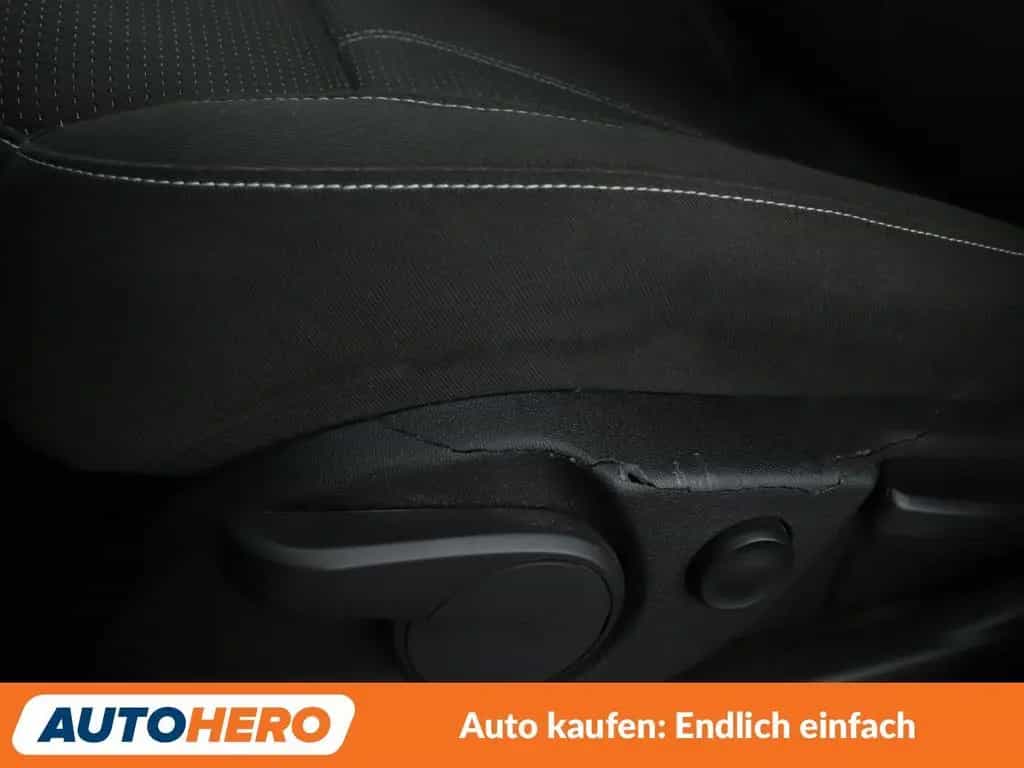 Opel Zafira Tourer 2.0 CDTI Innovation Aut*NAVI*LED* 03/2019-photo-28
