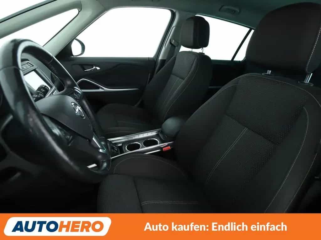 Opel Zafira Tourer 2.0 CDTI Innovation Aut*NAVI*LED* 03/2019-photo-9