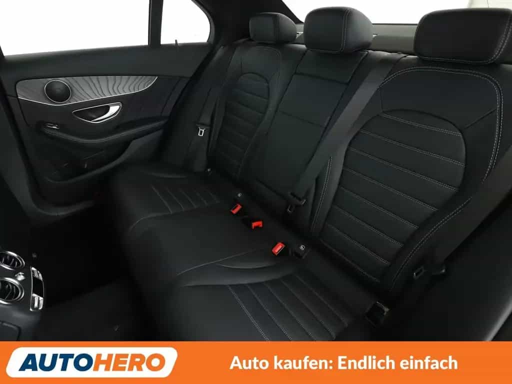 Mercedes-Benz C 400 4Matic AMG Line Aut.*NAVI*CAM*LED*PDC*SHZ* 01/2018-photo-13
