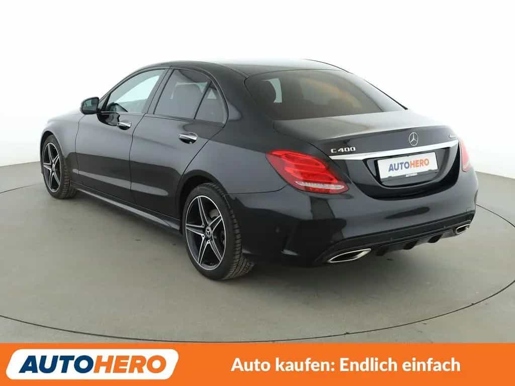 Mercedes-Benz C 400 4Matic AMG Line Aut.*NAVI*CAM*LED*PDC*SHZ* 01/2018-photo-3