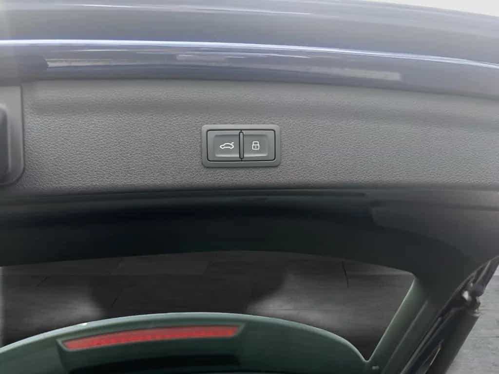 Audi Q3 35 TFSI LED Navi ASI APS virtual SpSi SHZ LM 07/2023-photo-13