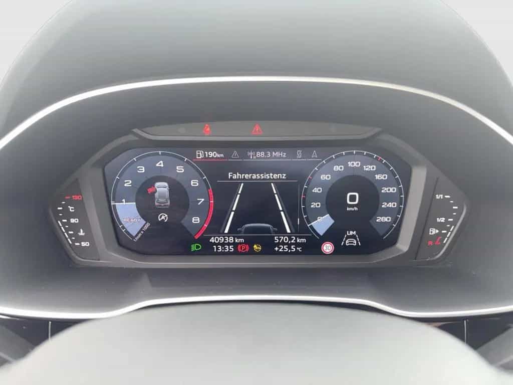 Audi Q3 35 TFSI LED Navi ASI APS virtual SpSi SHZ LM 07/2023-photo-9
