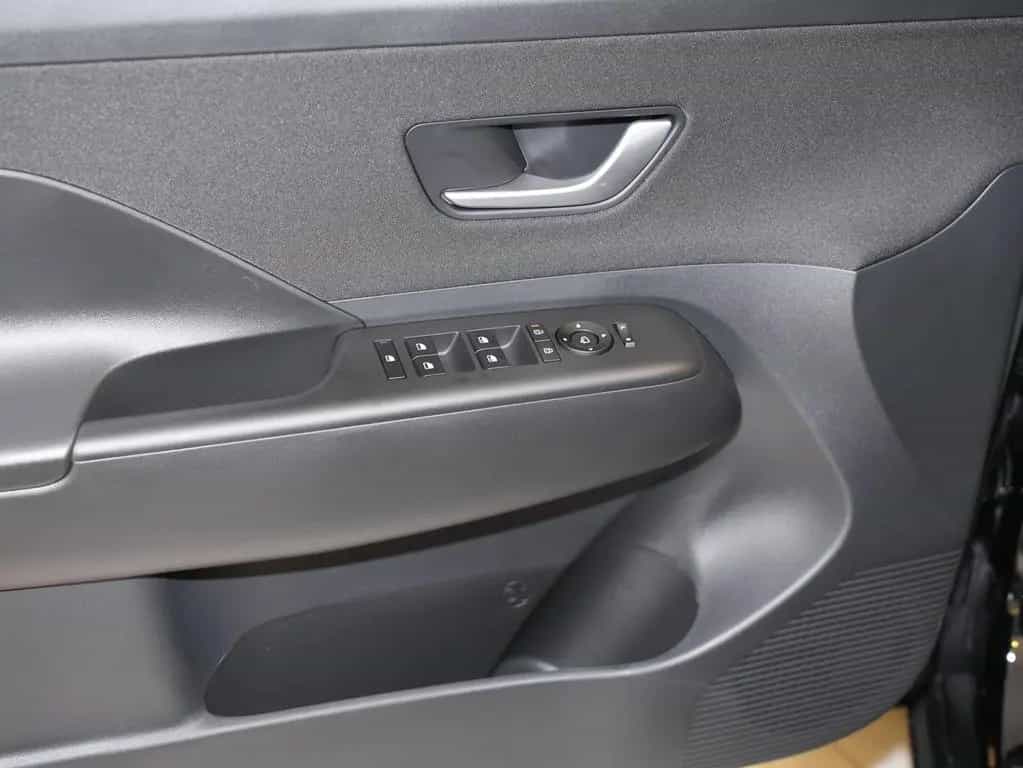 Hyundai Kona 1.6 TGDI DCT Trend Assistenzpaket elek Heck 12/2024-photo-14