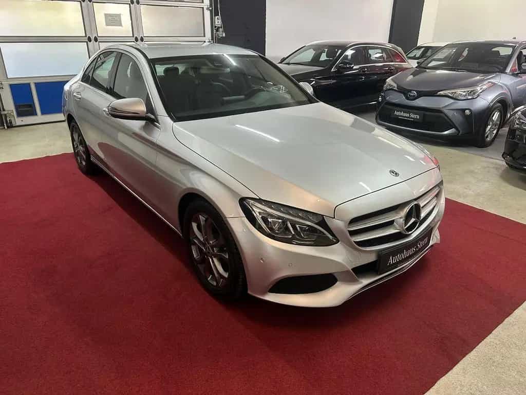 Mercedes-Benz C 180 Limousine Avantgarde*LED*PDC*Navi* 07/2017-photo-2