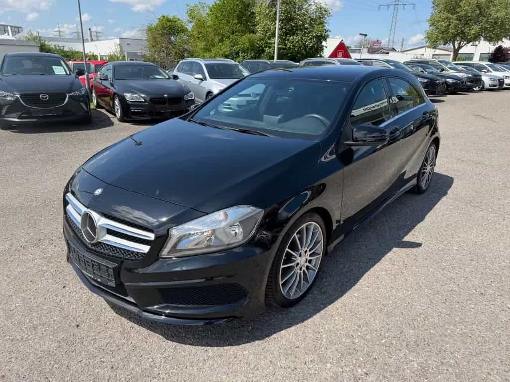 Mercedes-Benz A 180 A180 BlueEfficie AMG-Line LED 2.Hand PDC 57 Tkm 08/2015-photo-0