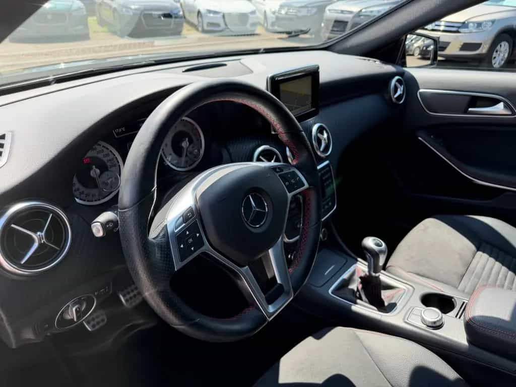 Mercedes-Benz A 180 A180 BlueEfficie AMG-Line LED 2.Hand PDC 57 Tkm 08/2015-photo-21