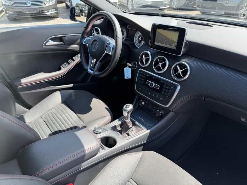 Mercedes-Benz A 180 A180 BlueEfficie AMG-Line LED 2.Hand PDC 57 Tkm 08/2015-photo-7