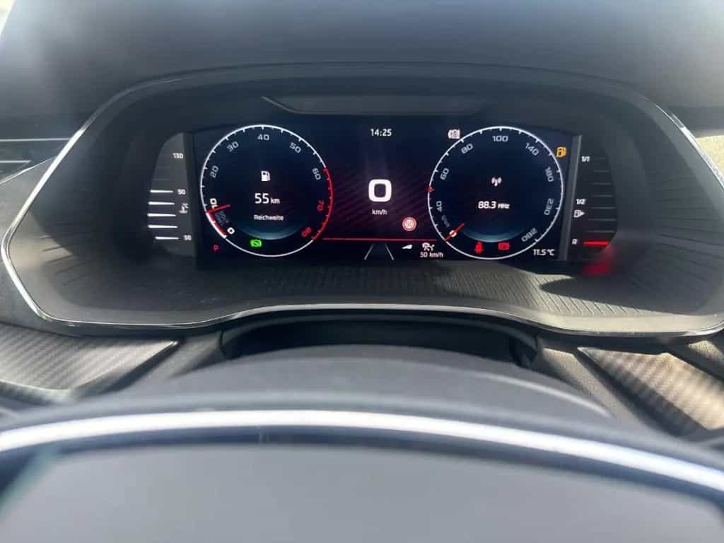 Skoda Octavia Combi RS PLUS ACC Standheizung KESSY HUD 02/2022-photo-14