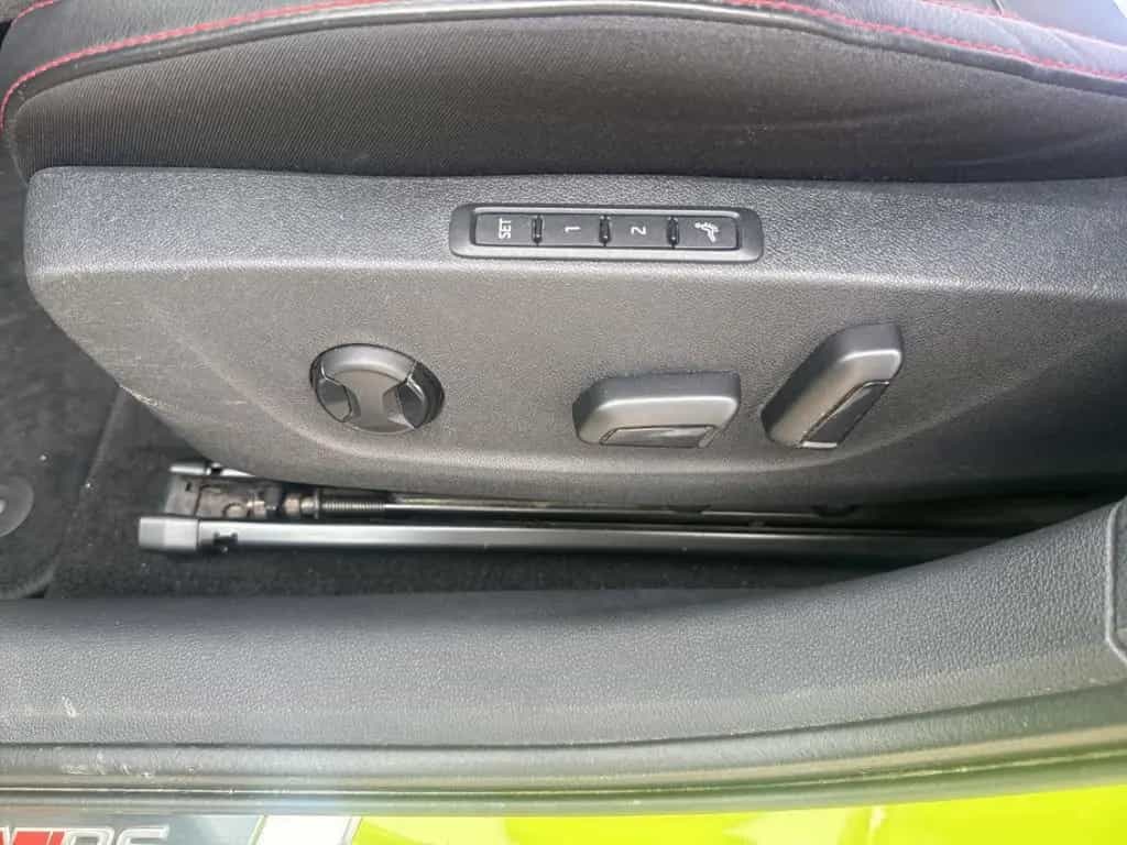 Skoda Octavia Combi RS PLUS ACC Standheizung KESSY HUD 02/2022-photo-16