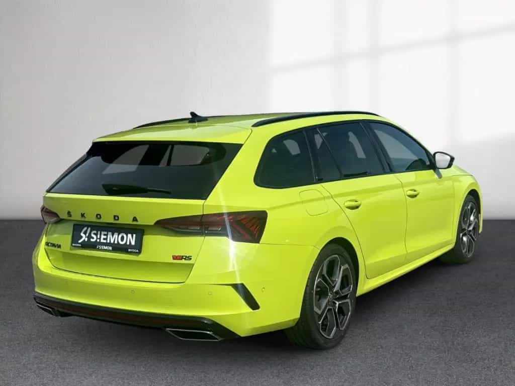 Skoda Octavia Combi RS PLUS ACC Standheizung KESSY HUD 02/2022-photo-3