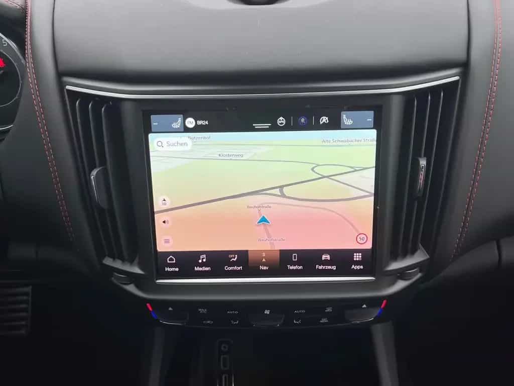 Maserati Levante Modena Ultima MY24 PANORAMADACH+360°-KAM 01/2024-photo-11