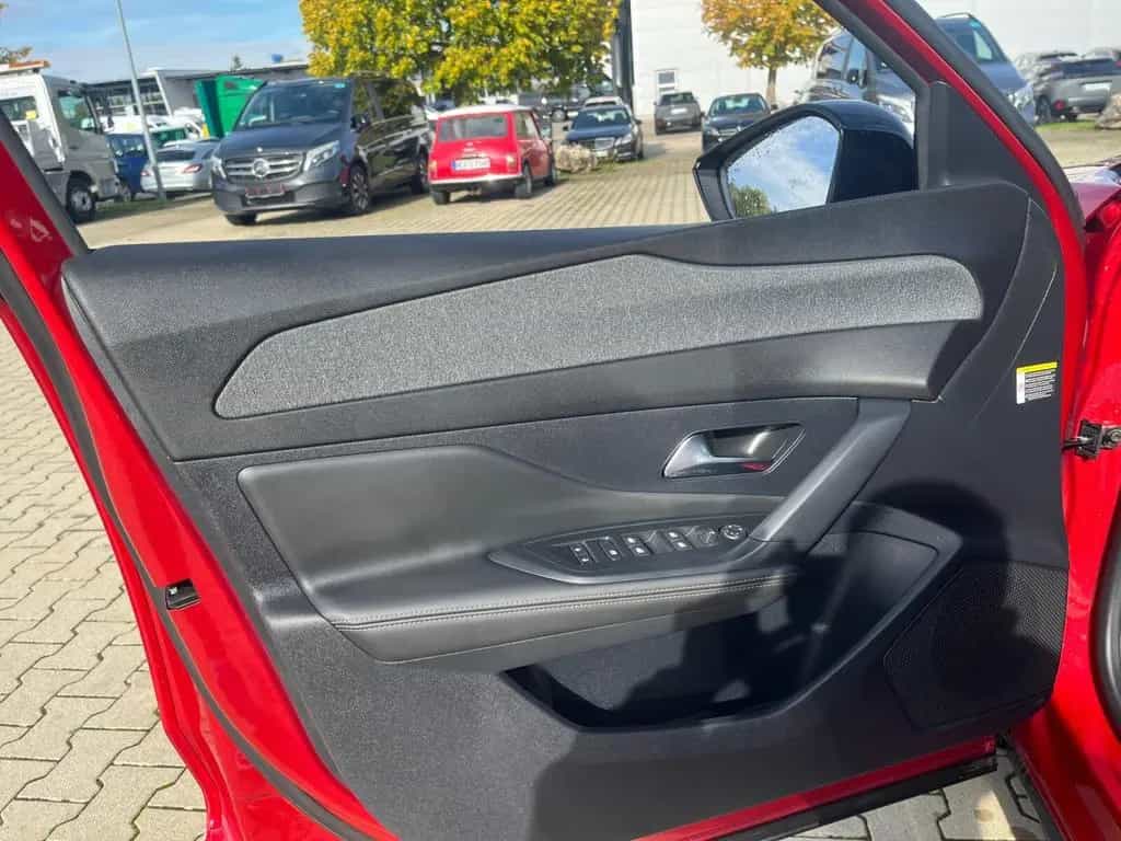 Peugeot 408 Allure Pack 360°RÜCKFAHRKAMERA+NAVIGATION 02/2023-photo-14