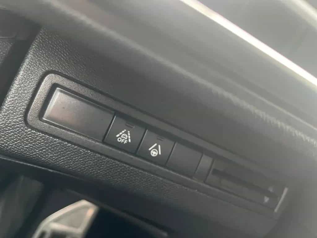 Peugeot 3008 GT SITZHEIZUNG+RÜCKFAHRKAMERA+NAVIGATIONBC 12/2023-photo-19