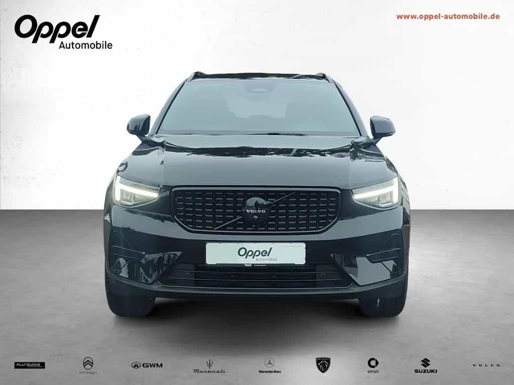 Volvo XC40 Black Edition B3 Mild-Hybrid Benzin Plus 02/2026-photo-5